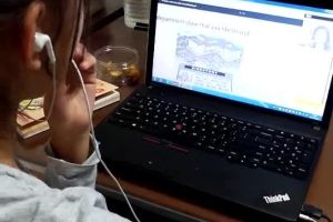 初中生想线上学英语，哪个学习平台比较好些？